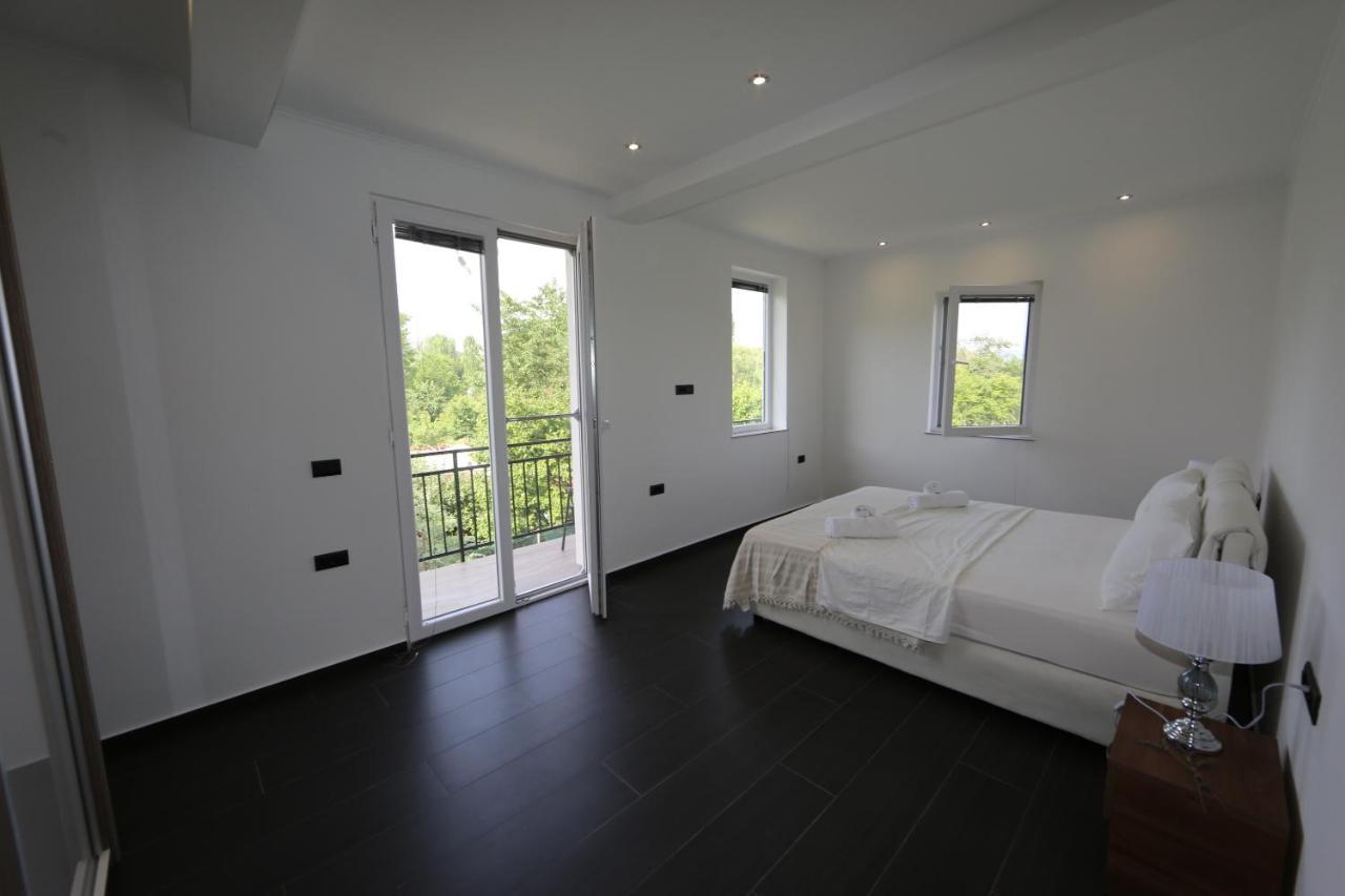 Villa Goriza Prestige โอครีด ภายนอก รูปภาพ