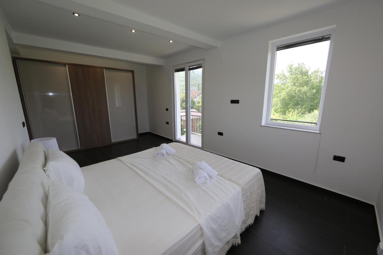 Villa Goriza Prestige โอครีด ภายนอก รูปภาพ