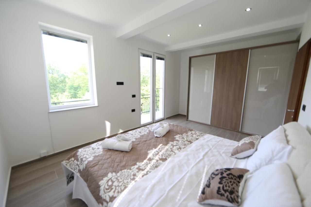 Villa Goriza Prestige โอครีด ภายนอก รูปภาพ